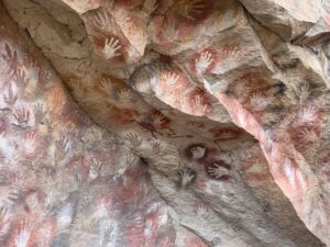 pinturas rupestres cueva de las manos